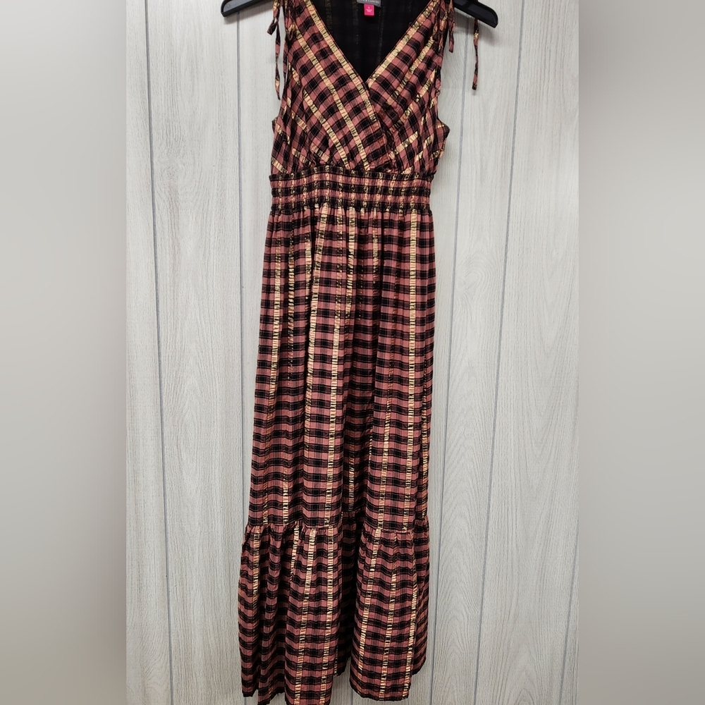 Vince Camuto size small womens dress burgundy gold